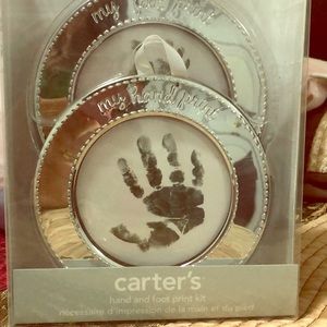 Hand and foot print kit